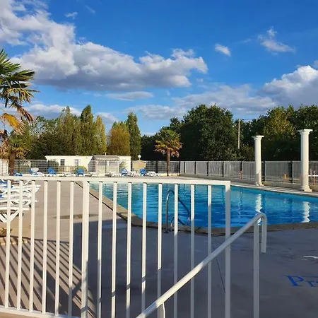 Kamp alanı Maison Zen Apremont (Vendee)